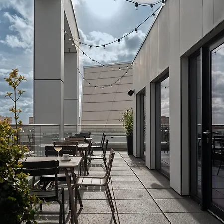 Hotel - Centre By Ihg 4*