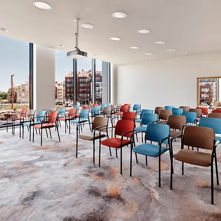 - Centre By Ihg Gdansk