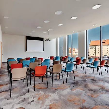 Hotel - Centre By Ihg