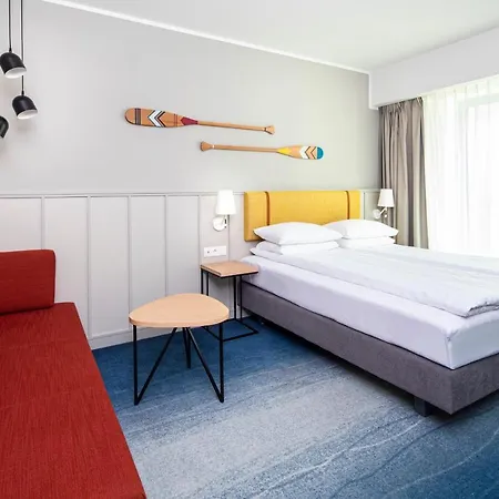 - Centre By Ihg Otel Gdansk